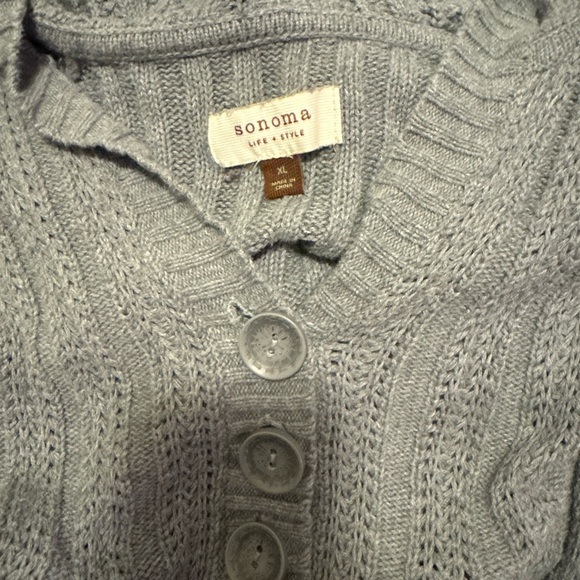 Sonoma Gray V-Neck Sweater with Cable Knit Pattern - Picture 12 of 13
